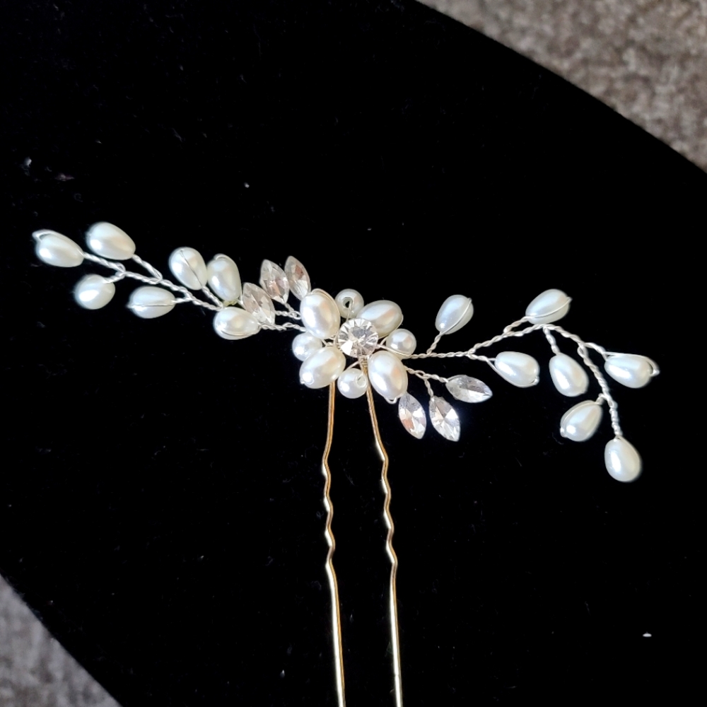 Pearl flower hair pin
